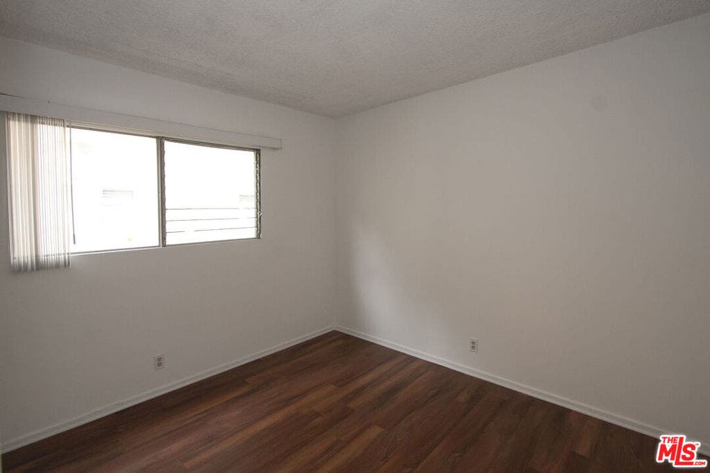 11521 Rochester Avenue, #4, Los Angeles, CA 90025