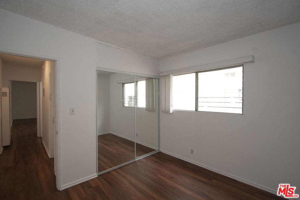 11521 Rochester Avenue, #4, Los Angeles, CA 90025