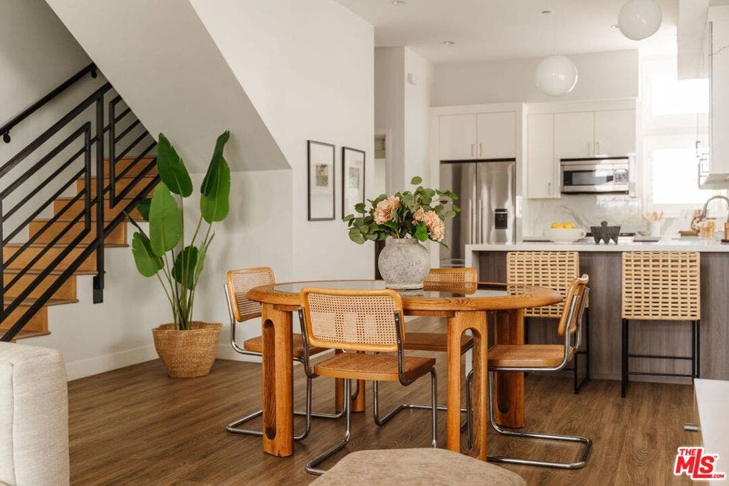 1434 S Sycamore Avenue, Los Angeles, CA 90019 1434 S Sycamore Avenue, Los Angeles, CA 90019