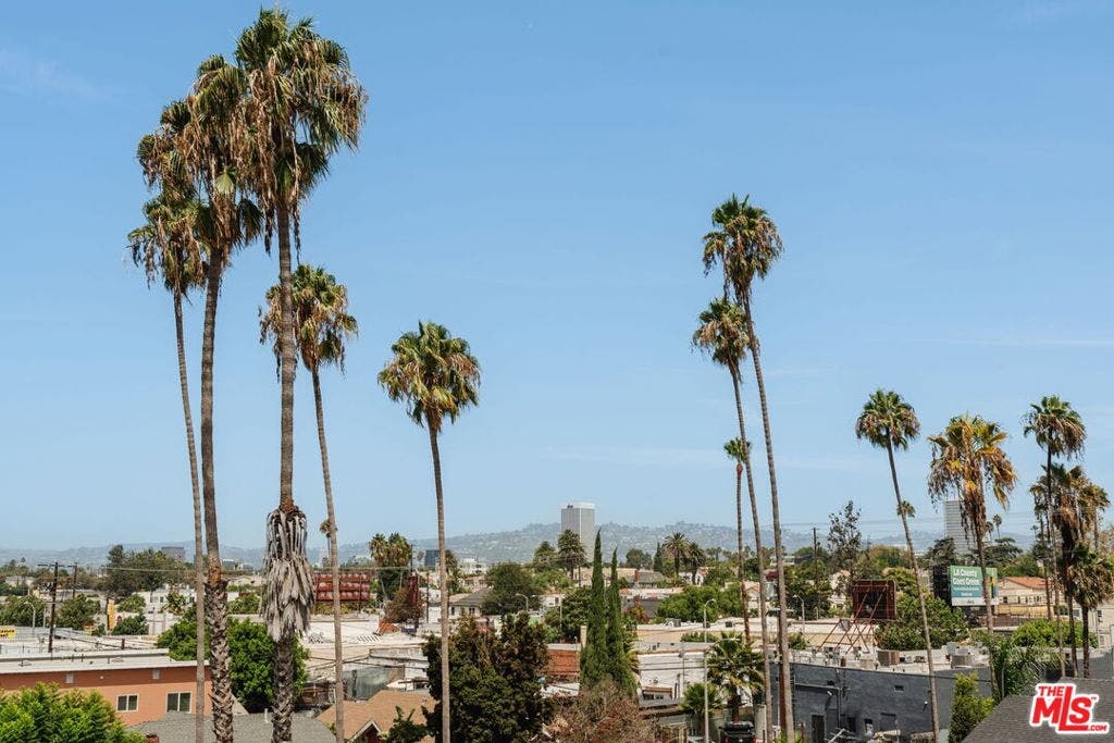 1434 S Sycamore Avenue, Los Angeles, CA 90019 1434 S Sycamore Avenue, Los Angeles, CA 90019