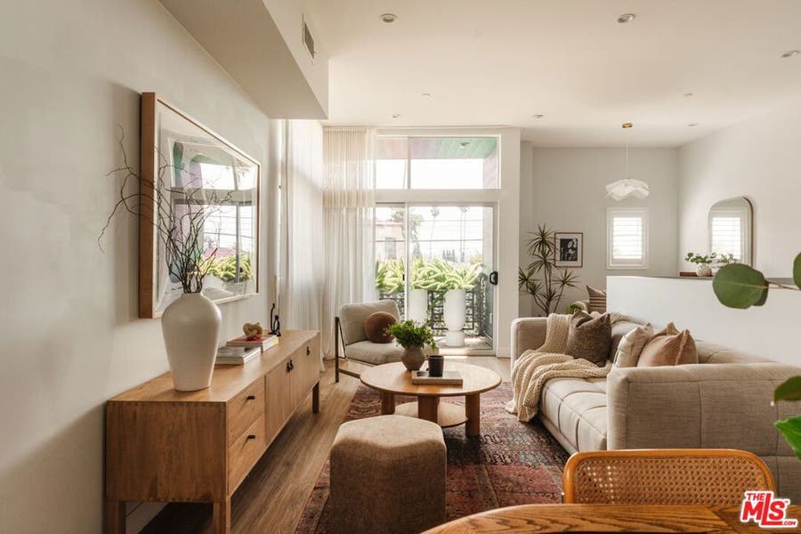 Property photo for 1434 S Sycamore Avenue, Los Angeles, CA