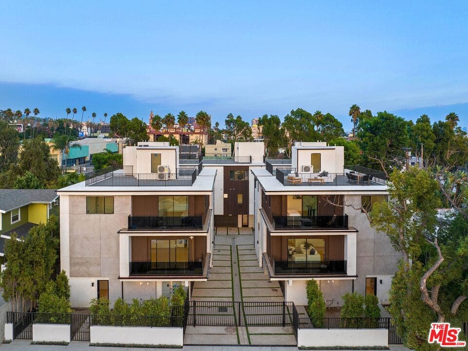 1426 N Jonah Lane, Los Angeles, CA 90028