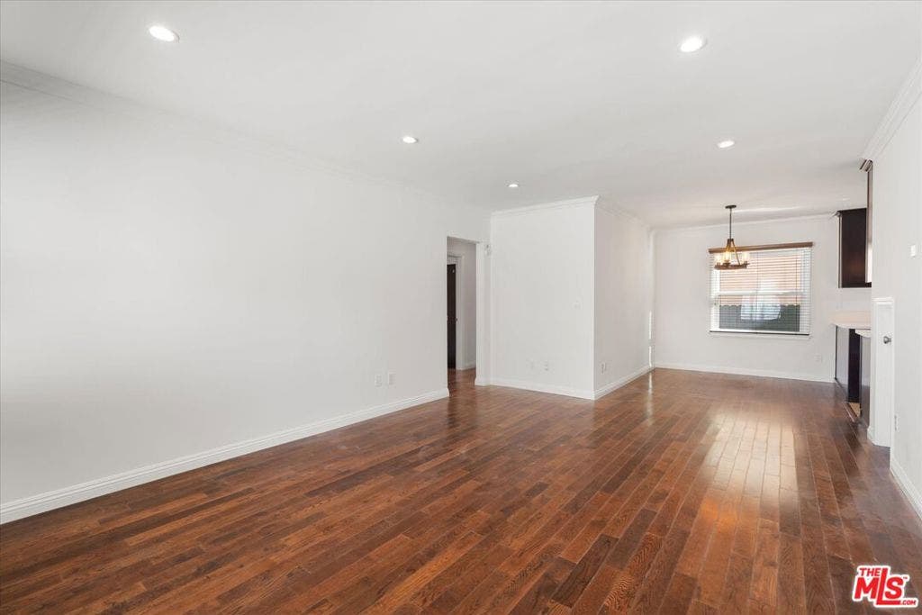 1472 S Crest Drive, Los Angeles, CA 90035