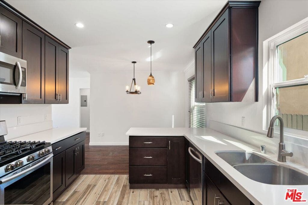 1472 S Crest Drive, Los Angeles, CA 90035