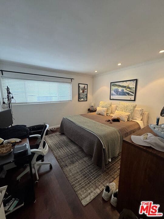 11652 Kiowa Avenue, Los Angeles, CA 90049