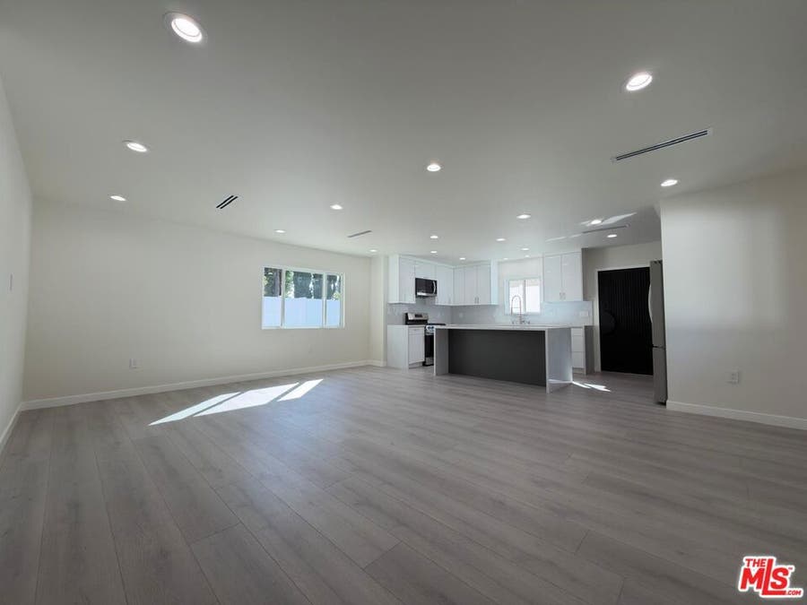 Property photo for 16632 Wyandotte Street, Van Nuys, CA