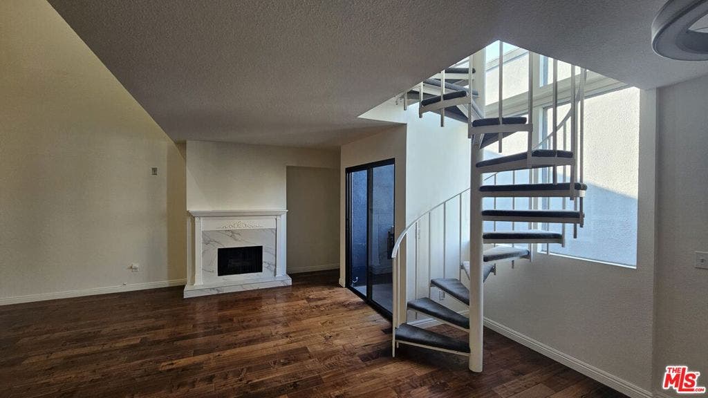 1940 N Highland Avenue, #59, Los Angeles, CA 90068 1940 N Highland Avenue, #59, Los Angeles, CA 90068