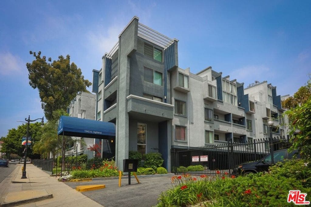 1940 N Highland Avenue, #59, Los Angeles, CA 90068 1940 N Highland Avenue, #59, Los Angeles, CA 90068
