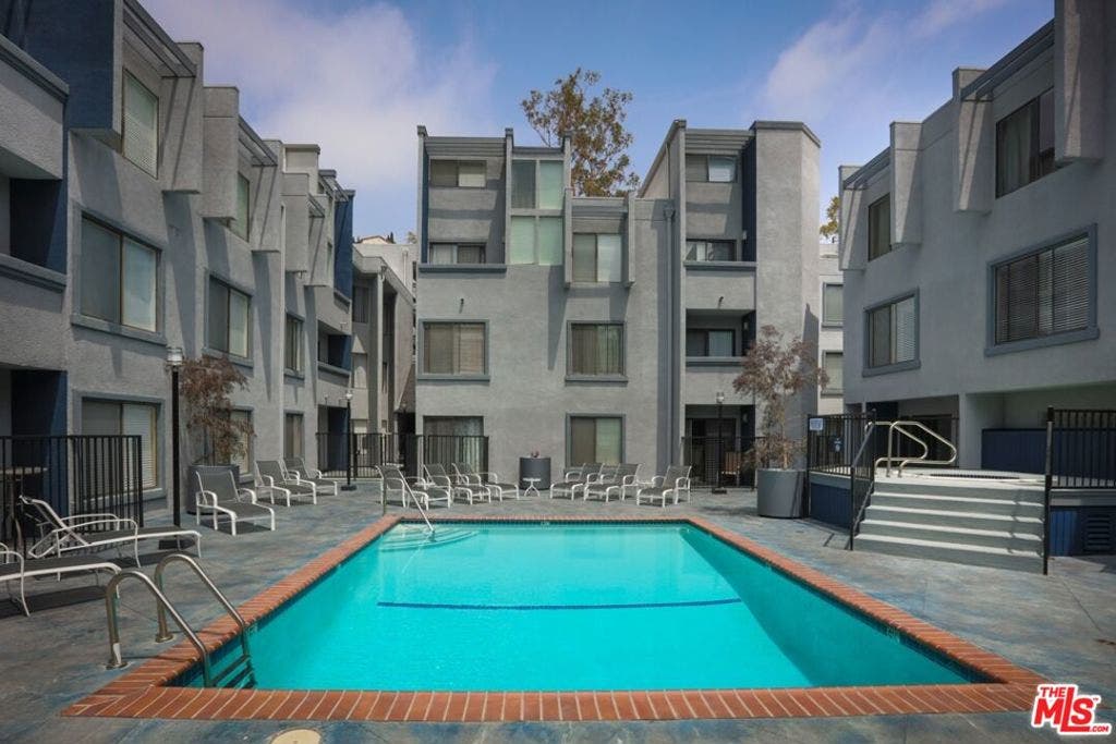 1940 N Highland Avenue, #59, Los Angeles, CA 90068 1940 N Highland Avenue, #59, Los Angeles, CA 90068