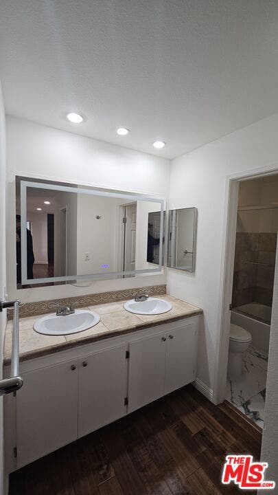 1940 N Highland Avenue, #59, Los Angeles, CA 90068 1940 N Highland Avenue, #59, Los Angeles, CA 90068