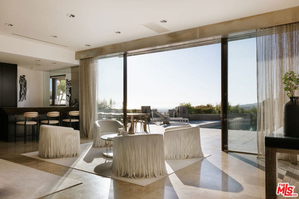 301 Trousdale Place, Beverly Hills, CA 90210