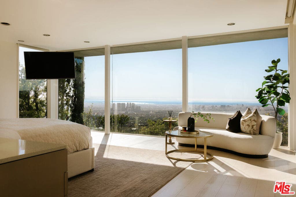 301 Trousdale Place, Beverly Hills, CA 90210