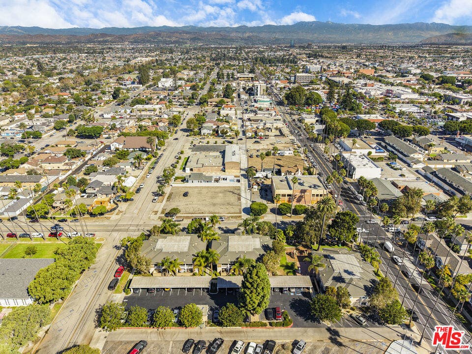 711 S C Street, Oxnard, CA 93030