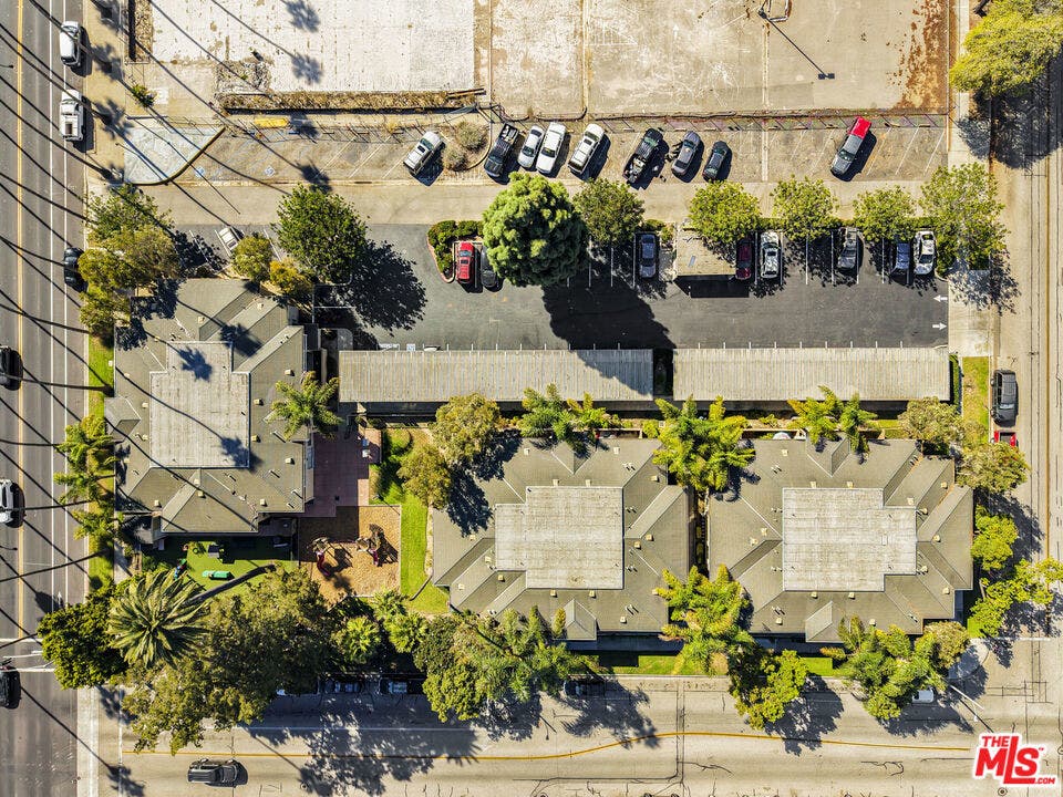 711 S C Street, Oxnard, CA 93030