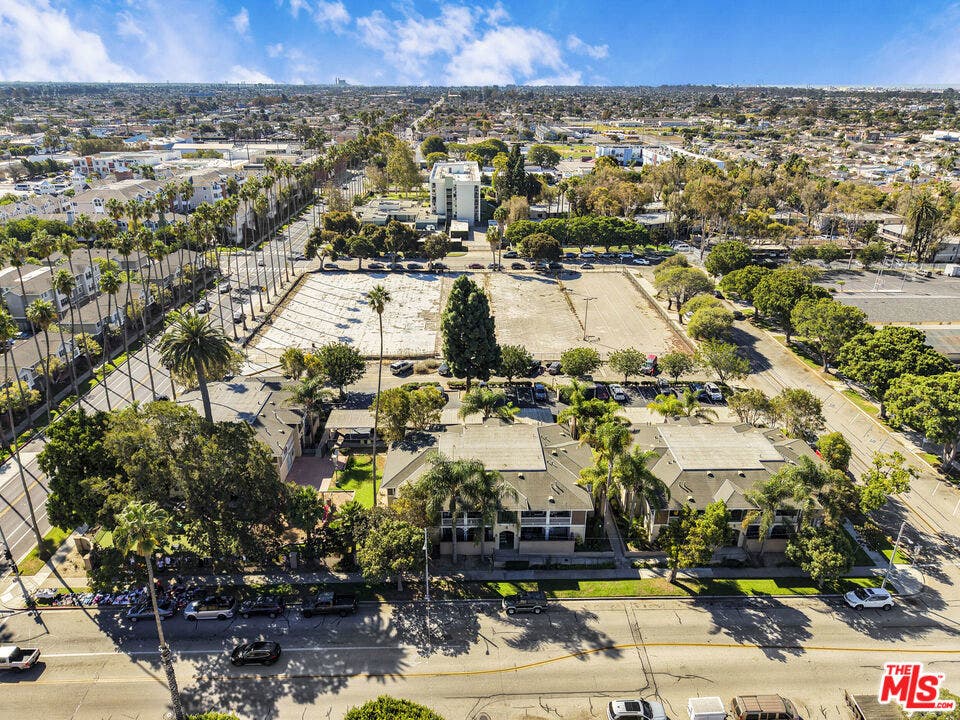 711 S C Street, Oxnard, CA 93030