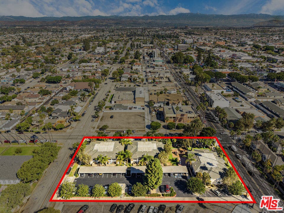 711 S C Street, Oxnard, CA 93030