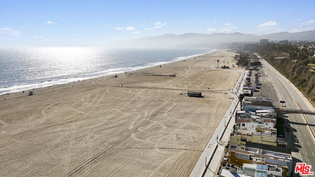 1362 Palisades Beach Road, Santa Monica, CA 90401