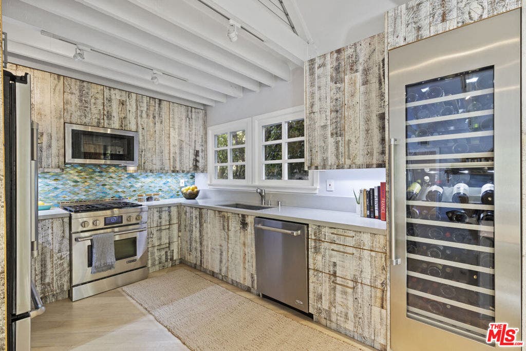 1362 Palisades Beach Road, Santa Monica, CA 90401