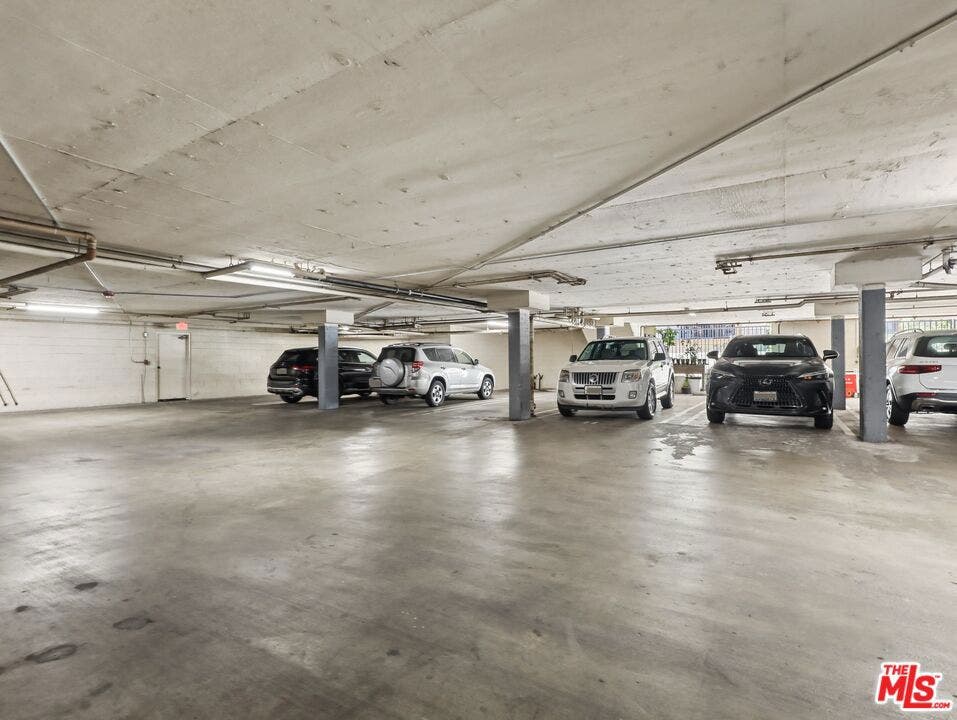 1519 N Martel Avenue, #206, Los Angeles, CA 90046