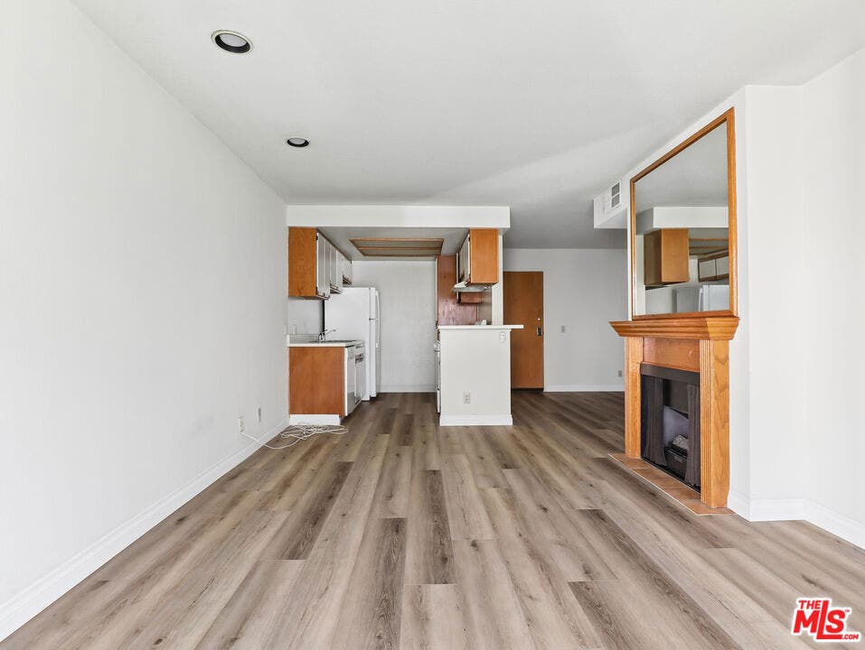1519 N Martel Avenue, #206, Los Angeles, CA 90046
