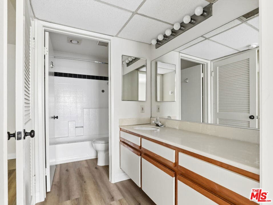 1519 N Martel Avenue, #206, Los Angeles, CA 90046