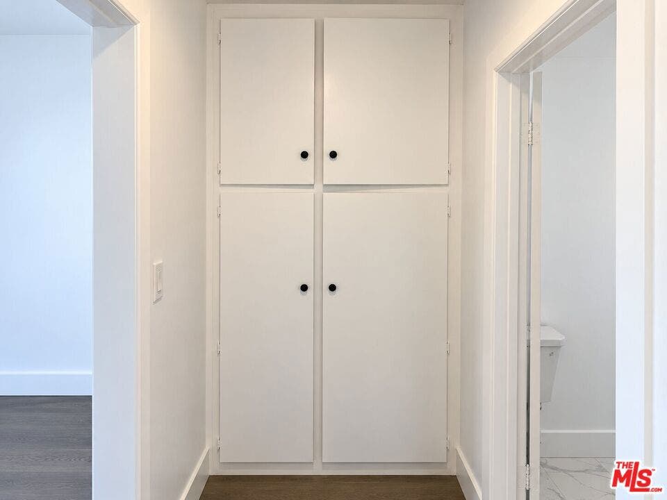 5806 La Mirada Avenue, #7, Los Angeles, CA 90038