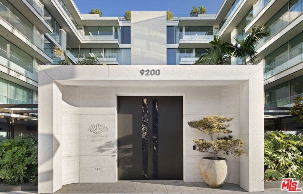 9200 Wilshire Boulevard, #301E, Beverly Hills, CA 90212