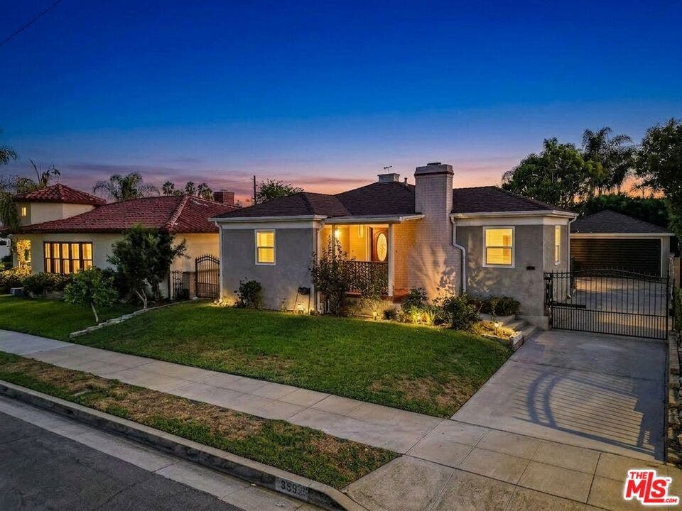 359 Blackshear Avenue, Los Angeles, CA 90022 359 Blackshear Avenue, Los Angeles, CA 90022