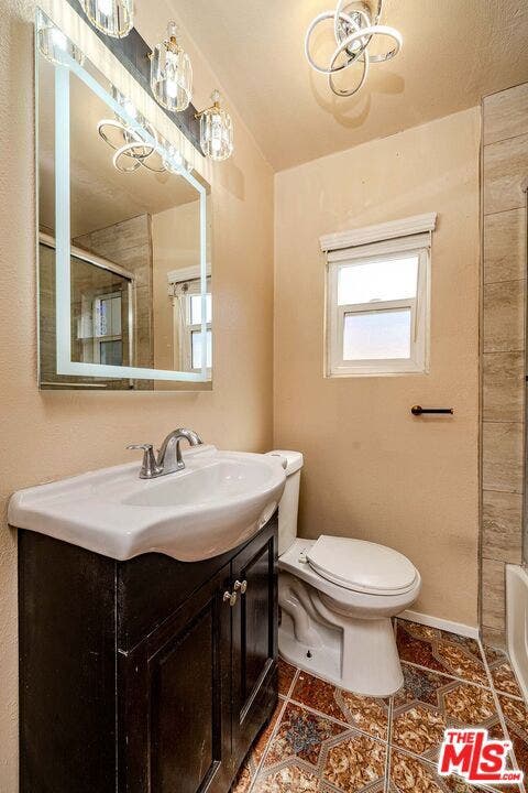 359 Blackshear Avenue, Los Angeles, CA 90022 359 Blackshear Avenue, Los Angeles, CA 90022