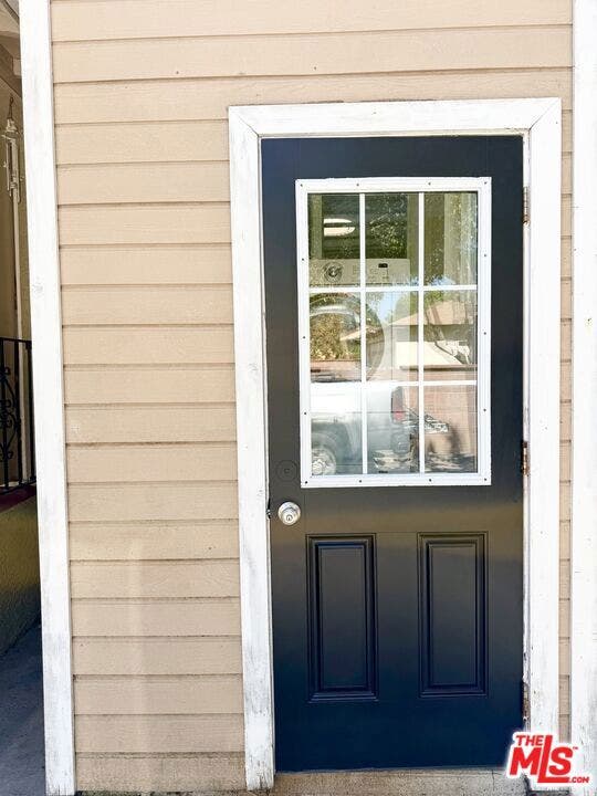 359 Blackshear Avenue, Los Angeles, CA 90022 359 Blackshear Avenue, Los Angeles, CA 90022
