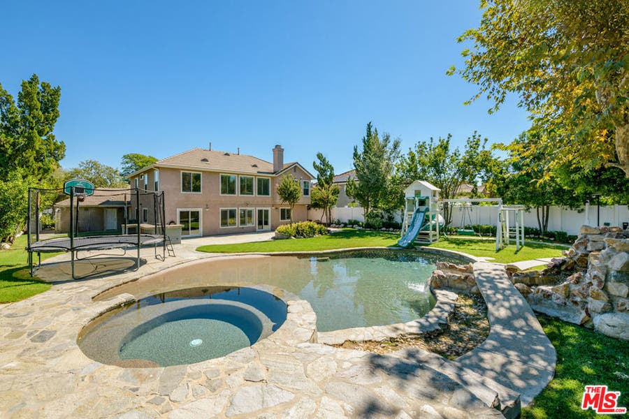 Property photo for 6263 Penfield Avenue, Woodland Hills, CA