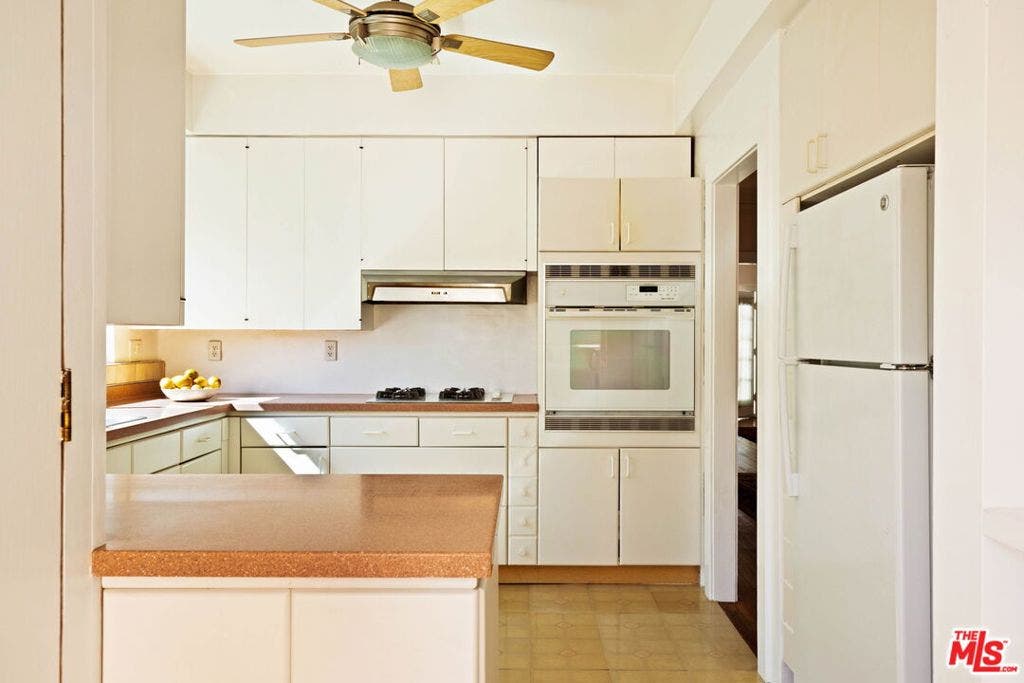 336 N Beachwood Drive, Los Angeles, CA 90004 336 N Beachwood Drive, Los Angeles, CA 90004