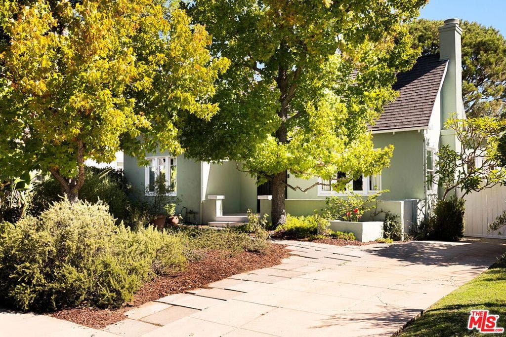 336 N Beachwood Drive, Los Angeles, CA 90004 336 N Beachwood Drive, Los Angeles, CA 90004