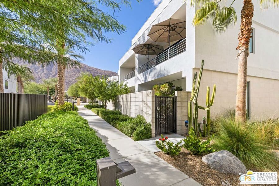 Property photo for 377 Huddle Springs Way, Palm Springs, CA