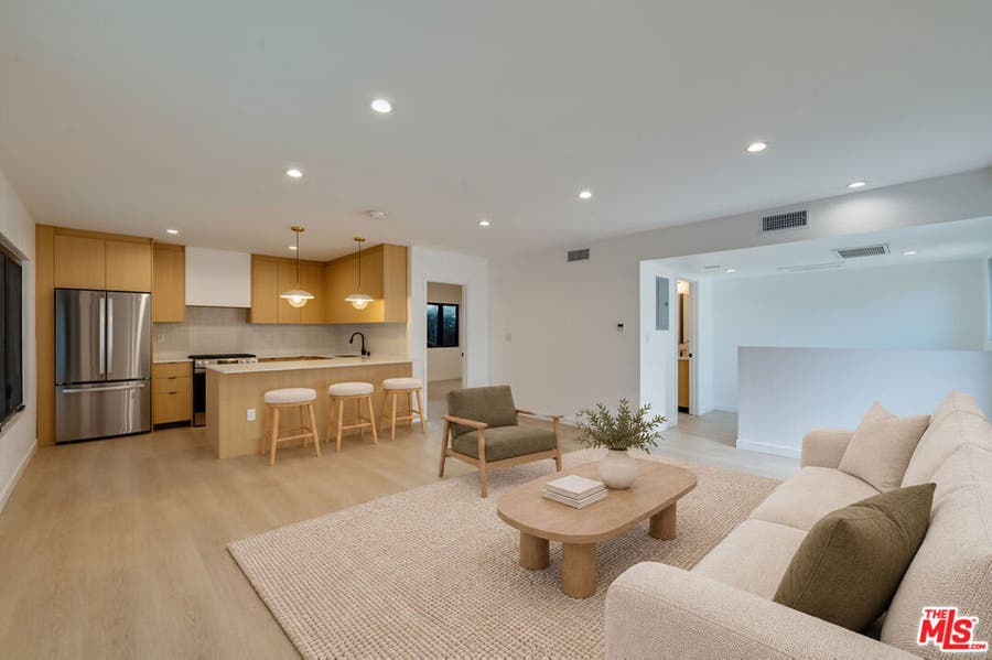 Property photo for 1223 Havenhurst Drive, #3, West Hollywood, CA