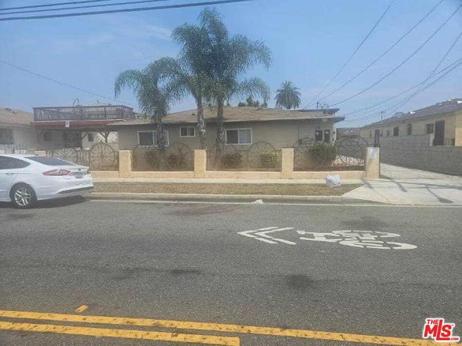 Property photo for 1461 W 108th Street, Los Angeles, CA