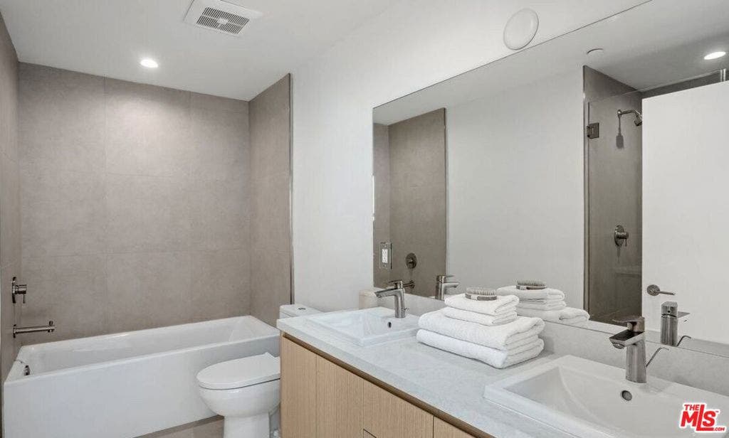 3808 College Avenue, Culver City, CA 90232