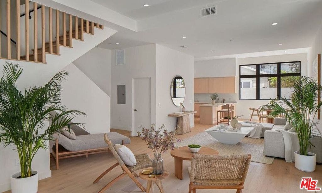 3808 College Avenue, Culver City, CA 90232