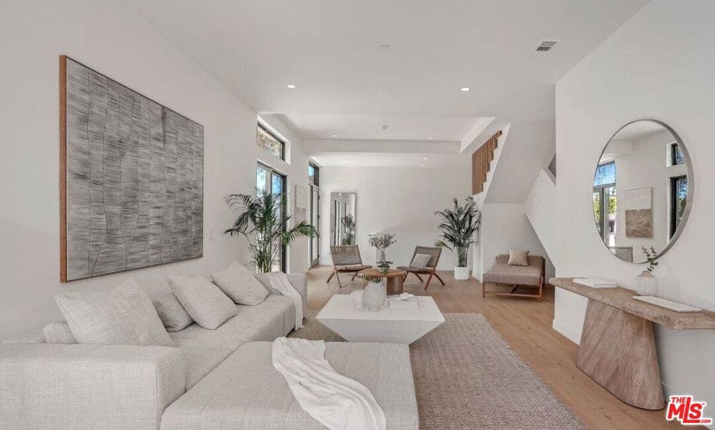 3808 College Avenue, Culver City, CA 90232