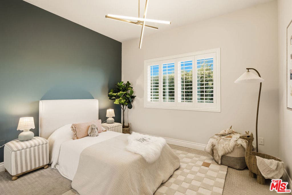 2486 S Centinela Avenue, #303, Los Angeles, CA 90064 2486 S Centinela Avenue, #303, Los Angeles, CA 90064