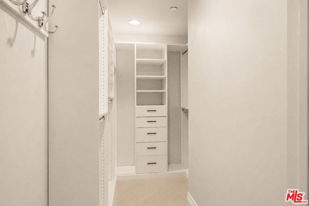 2486 S Centinela Avenue, #303, Los Angeles, CA 90064 2486 S Centinela Avenue, #303, Los Angeles, CA 90064