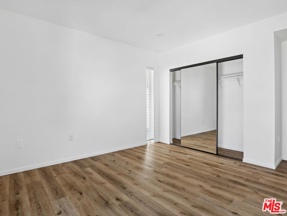 660 N Mariposa Avenue, Los Angeles, CA 90004 660 N Mariposa Avenue, Los Angeles, CA 90004
