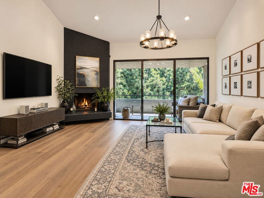 Property photo for 2663 Centinela Avenue, #303, Santa Monica, CA