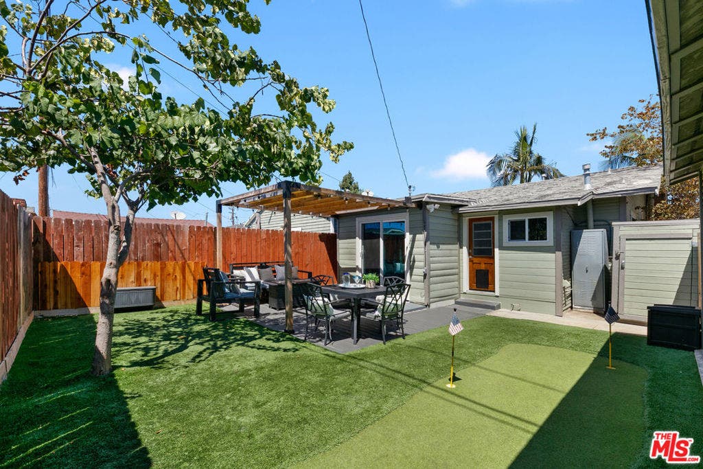 719 Columbia Place, Torrance, CA 90501 719 Columbia Place, Torrance, CA 90501