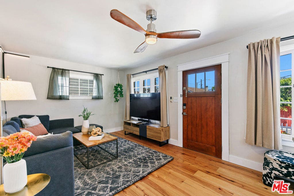 719 Columbia Place, Torrance, CA 90501 719 Columbia Place, Torrance, CA 90501
