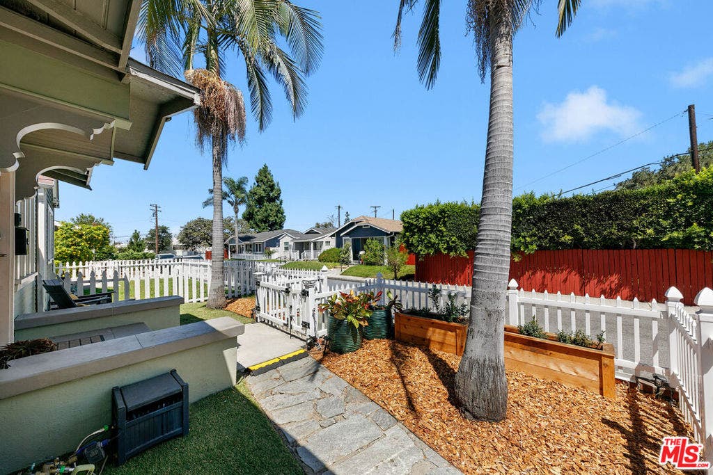 719 Columbia Place, Torrance, CA 90501 719 Columbia Place, Torrance, CA 90501