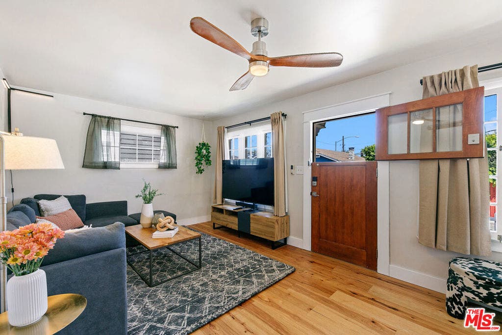 719 Columbia Place, Torrance, CA 90501 719 Columbia Place, Torrance, CA 90501