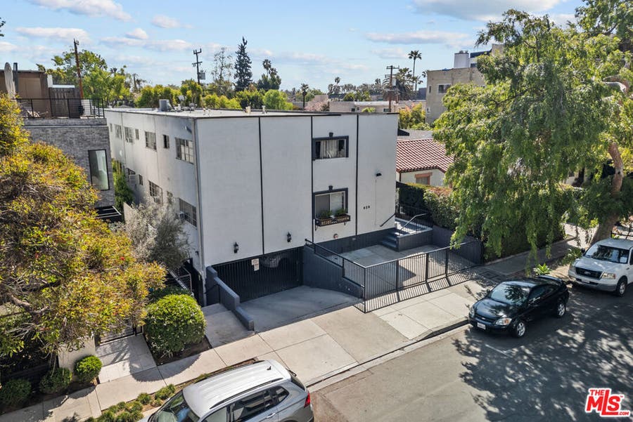 Property photo for 628 HUNTLEY Drive, #6, West Hollywood, CA