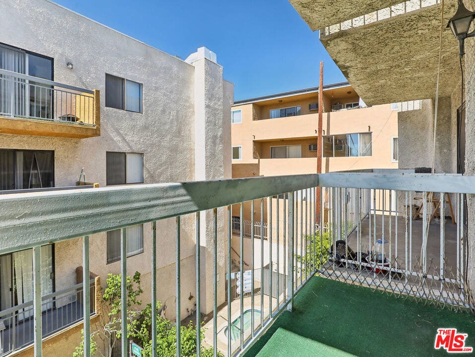 1519 N Martel Avenue, #306, Los Angeles, CA 90046 1519 N Martel Avenue, #306, Los Angeles, CA 90046