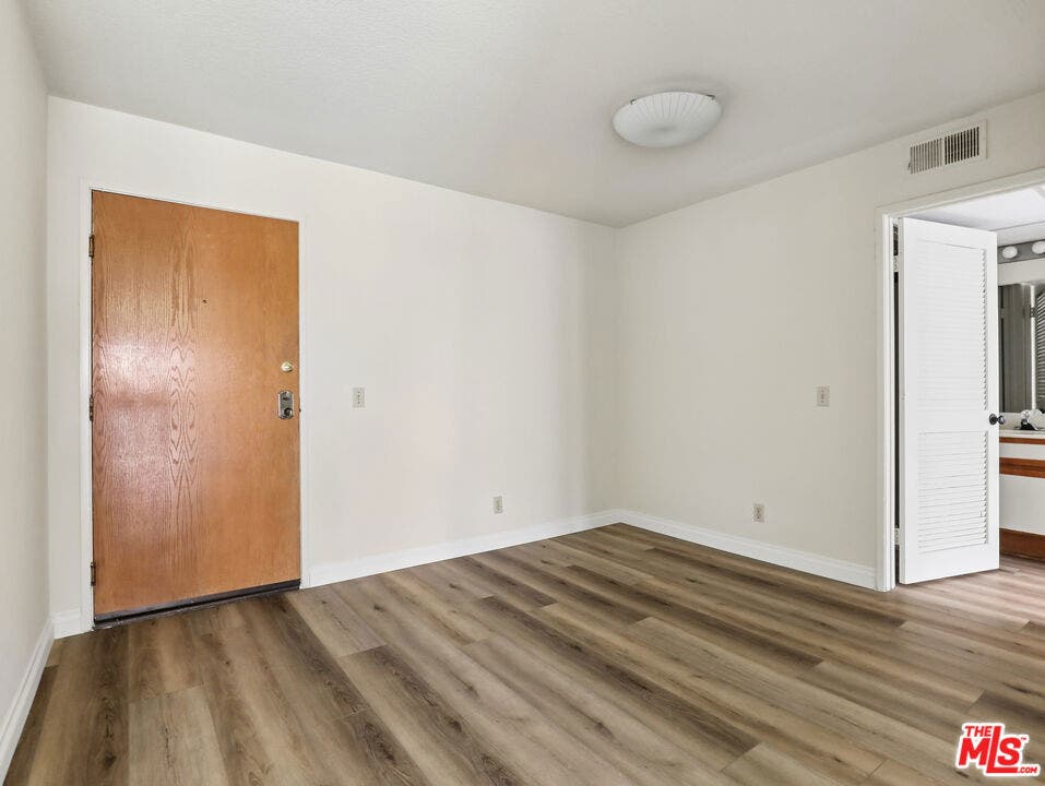 1519 N Martel Avenue, #306, Los Angeles, CA 90046 1519 N Martel Avenue, #306, Los Angeles, CA 90046
